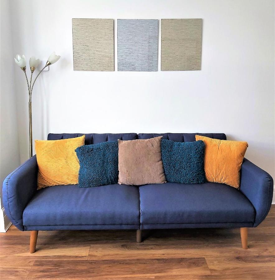 Beautifully Renovated 2 Bed Flat - Close To Beach Lägenhet Southend-on-Sea Exteriör bild